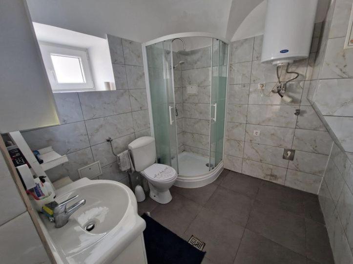 Modern Und Gemuetlich Apartment Ebenfurth Ngoại thất bức ảnh