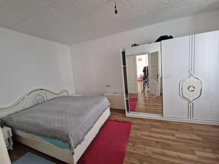 Modern Und Gemuetlich Apartment Ebenfurth Ngoại thất bức ảnh